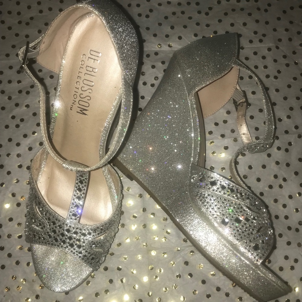 Stunning Sparkly Silver Highheels